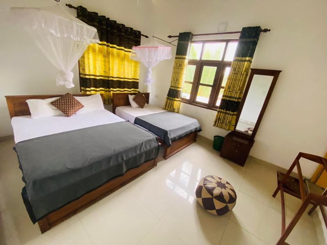 Bed and Breakfast Montes Ella Esterno foto